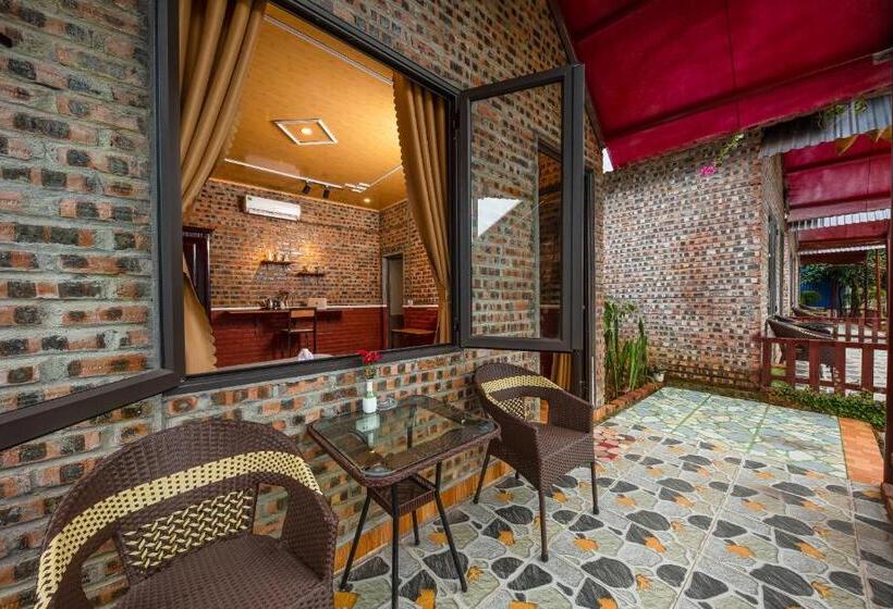 اتاق استاندارد سه تخته با چشمانداز باغ, Catba Spring Homestay