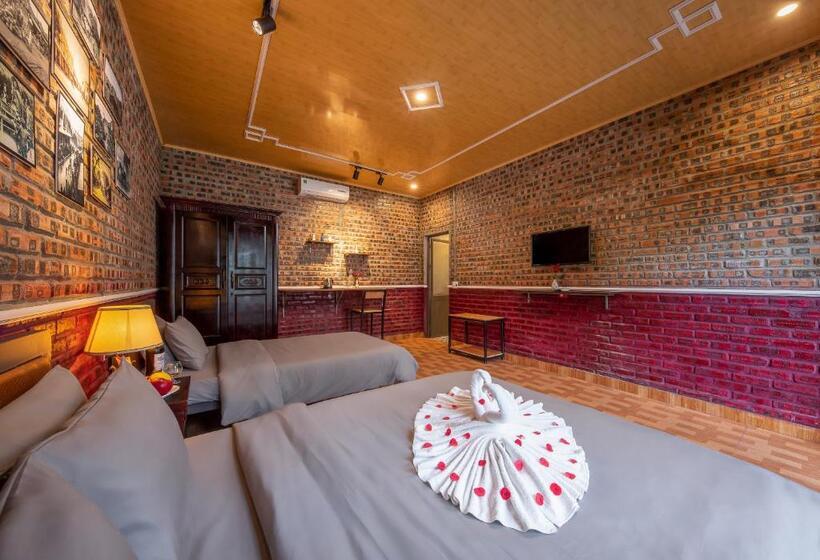 اتاق استاندارد سه تخته با چشمانداز باغ, Catba Spring Homestay