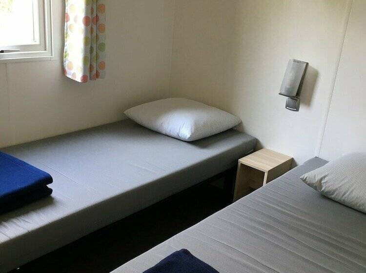 منزل غرفة نوم واحدة, Azur Beach