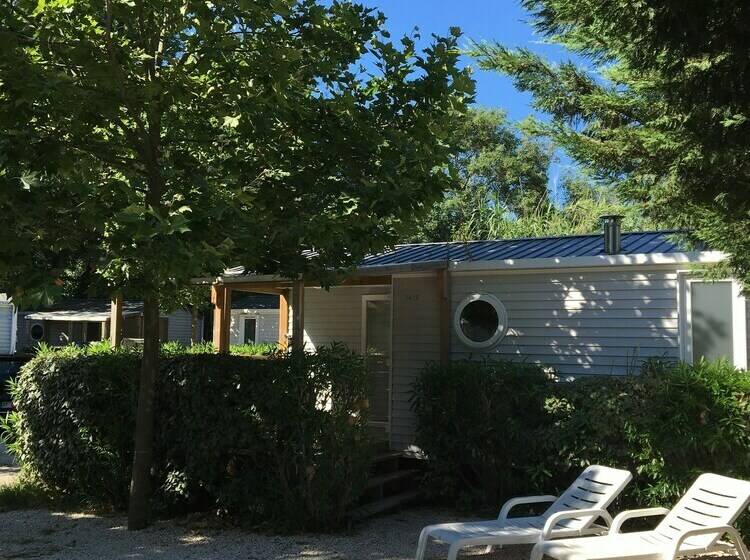 منزل غرفة نوم واحدة, Azur Beach