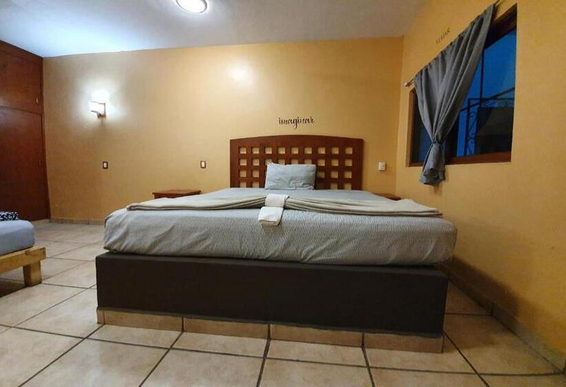 Quarto Familiar, Colonos Los Cabos