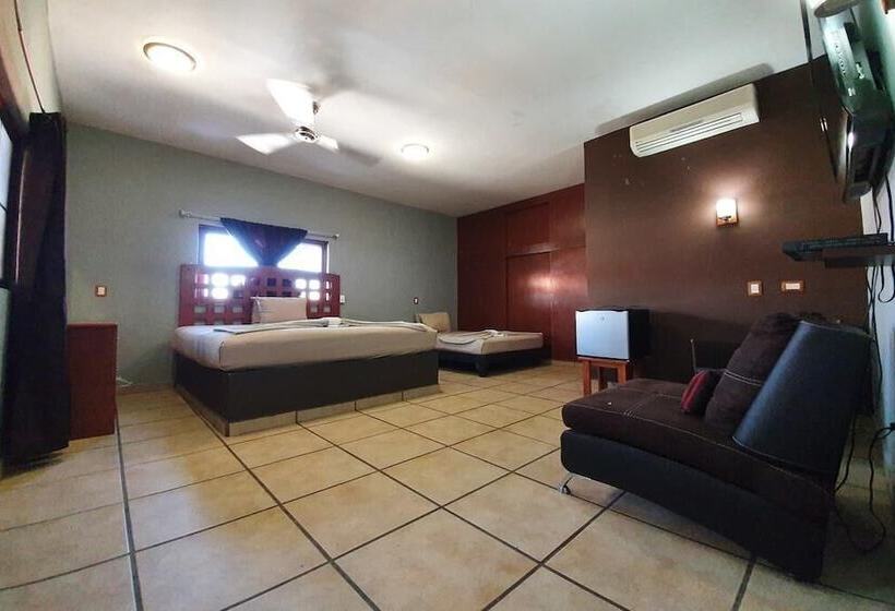 Quarto Triplo Estandar, Colonos Los Cabos