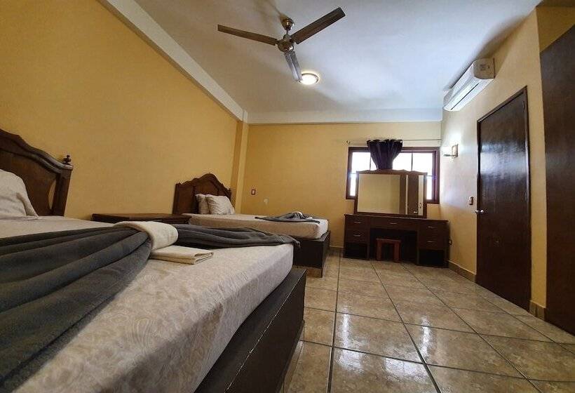 标准间, Colonos Los Cabos