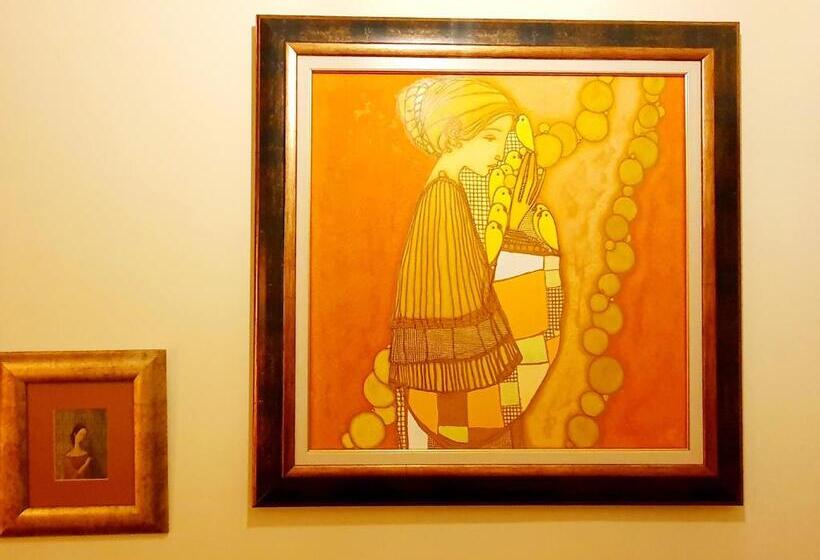 اتاق لوکس با بالکن, Boutique Guest House Yes For You