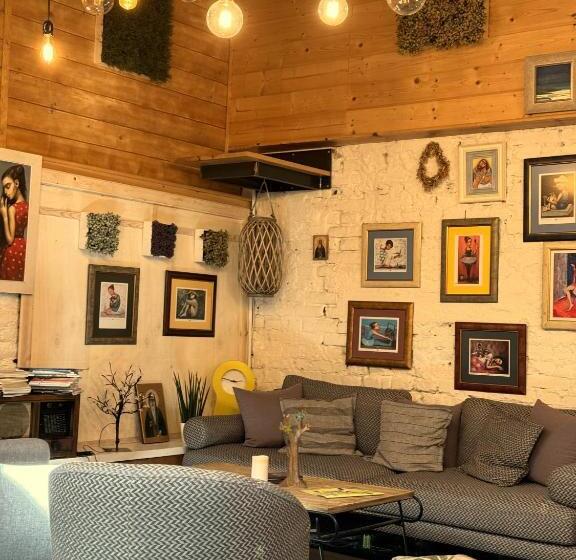 استودیوی سوپریور, Boutique Guest House Yes For You