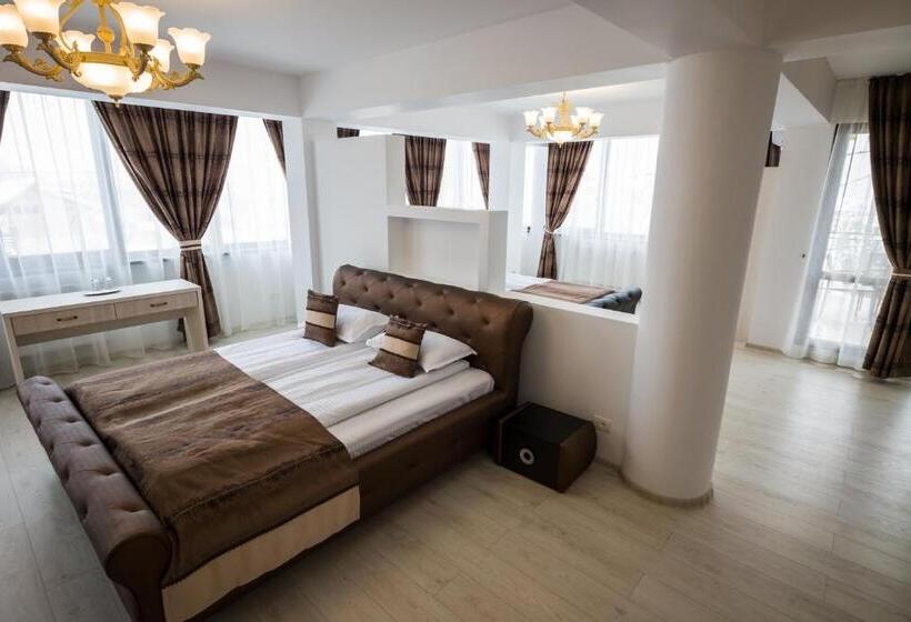 带露台的小型套房, Restaurant Ayan Piatra Neamt