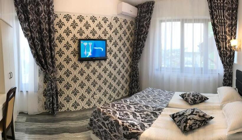 小型套房, Restaurant Ayan Piatra Neamt