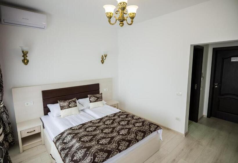 标准间带阳台, Restaurant Ayan Piatra Neamt