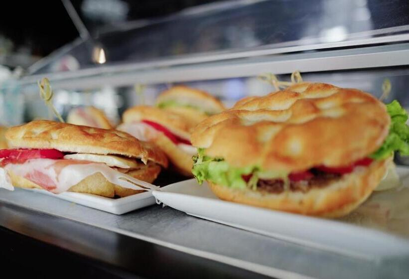 스탠다드 트리플 룸, Affittacamere La Tortuga