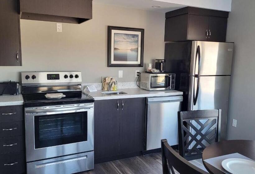 جناح, Best Western Premier Northwood