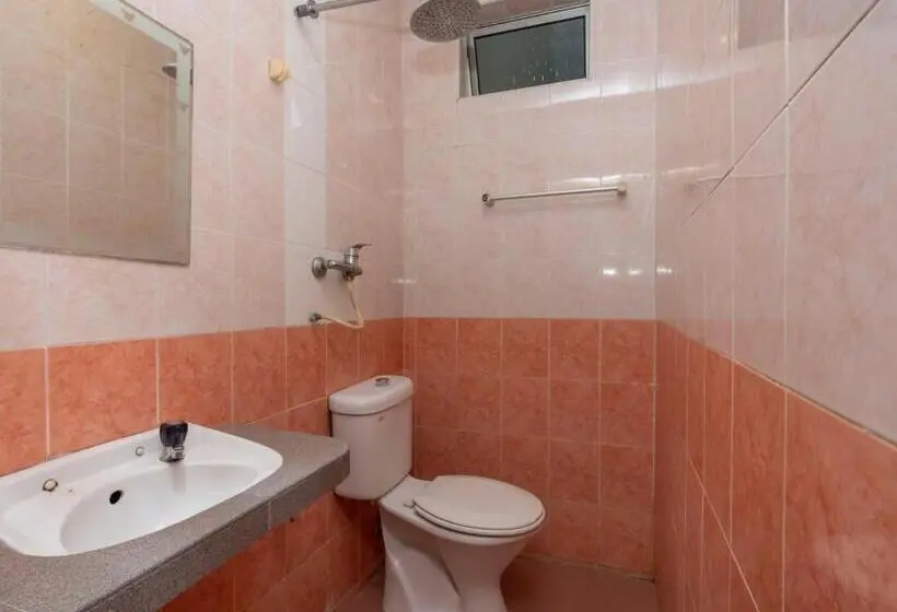 Deluxe-huone, Fully Hotel Desa Tebrau