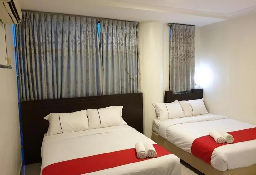 Perhesviitti, Fully Hotel Desa Tebrau