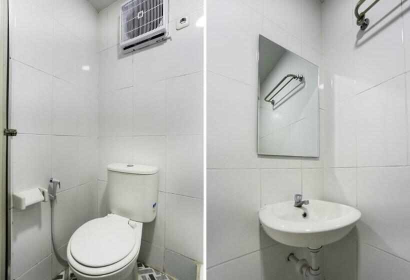 Номер Стандарт, Capital O 3300 Nadjara Residence Syariah