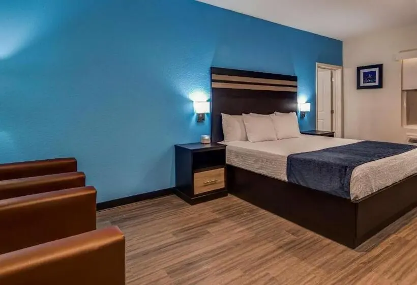 身障者適用キングサイズベッドルーム, Surestay Plus Hotel By Best Western Humble