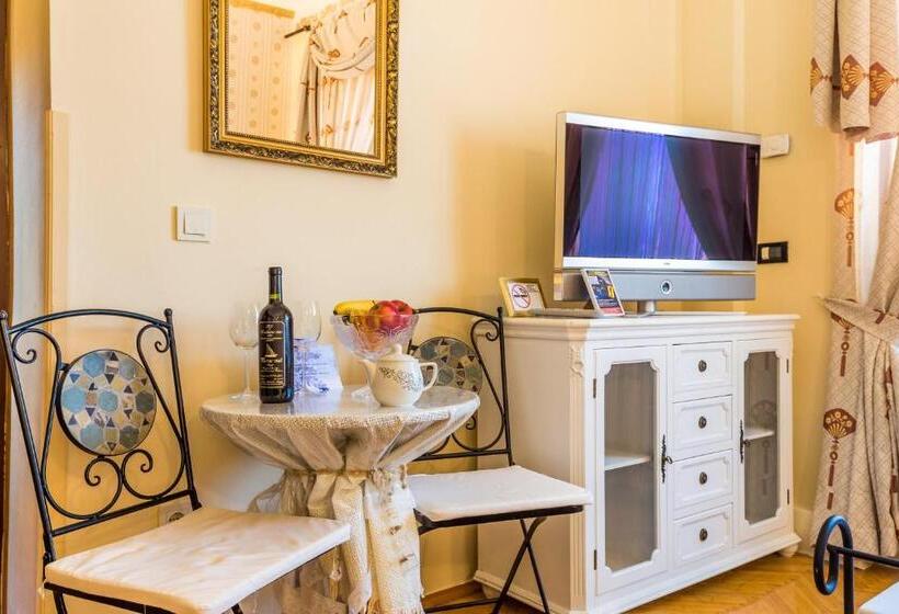 수피리어 스튜디오, Integrated Hotel Arbia Margita