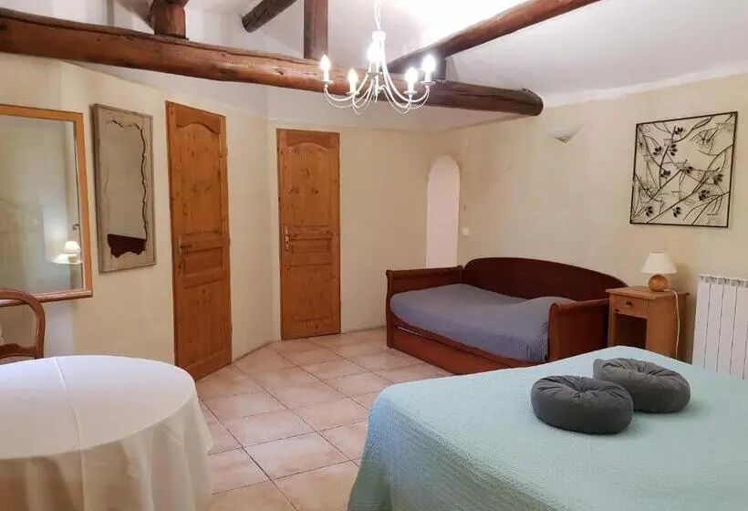 ファミリールーム, Chambres & Tables D Hôtes Moulin De Lavon