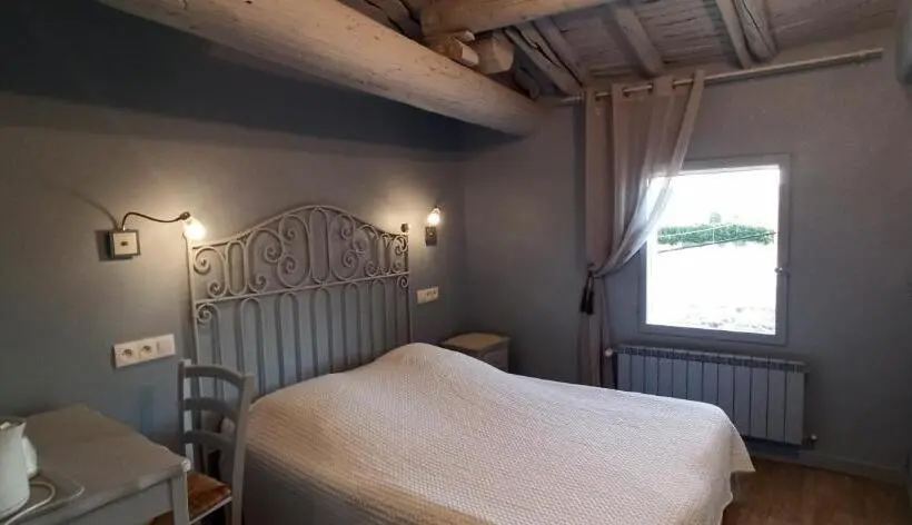 スタンダードシングルルーム, Chambres & Tables D Hôtes Moulin De Lavon