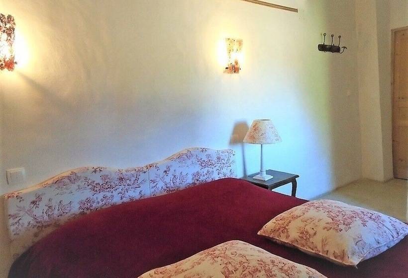 Номер Стандарт, Chambres & Tables D Hôtes Moulin De Lavon
