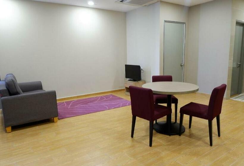 סוויטת 2 חדרי שינה, Bangi Perdana