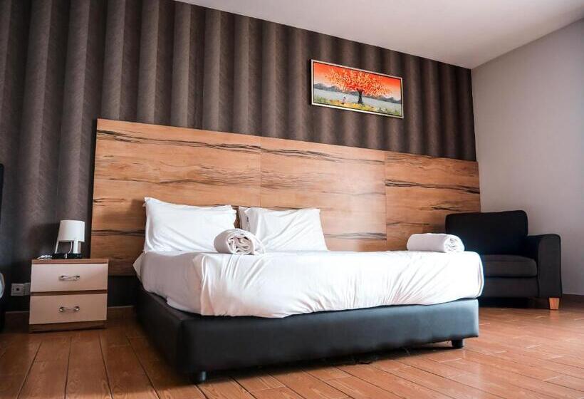 סוויטת סופריור, Bangi Perdana