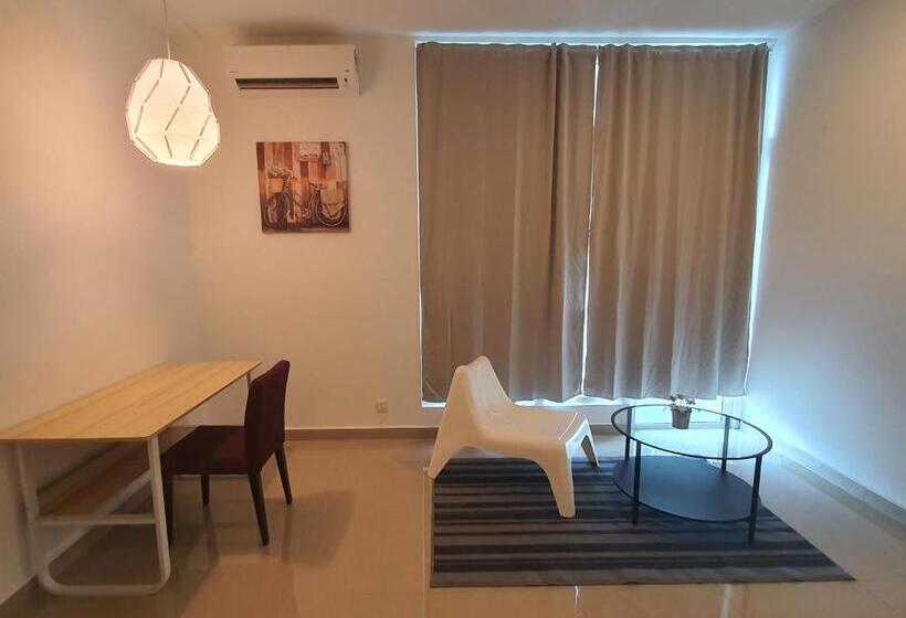 جناح ديلوكس, Bangi Perdana