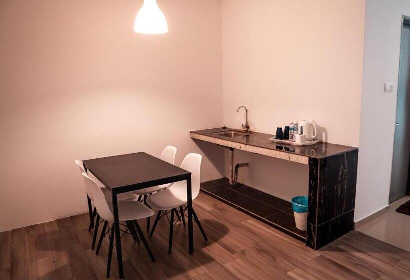 סוויטה, Bangi Perdana