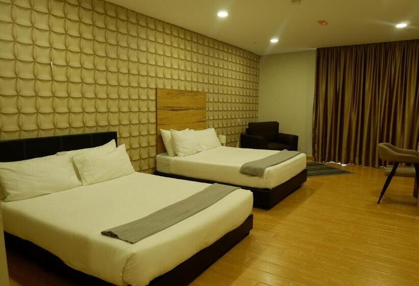 جناح سوبيريور, Bangi Perdana