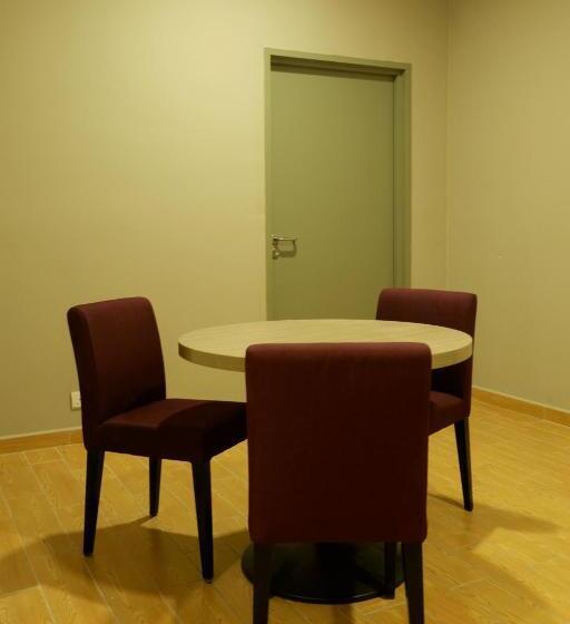 Family Suite, Bangi Perdana