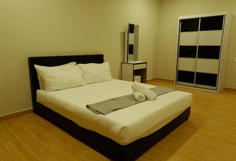 סוויטה משפחתית, Bangi Perdana