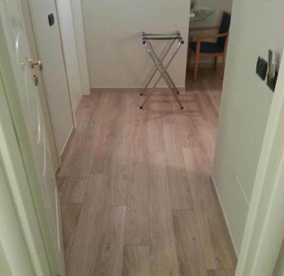 اتاق استاندارد, Il Gatto