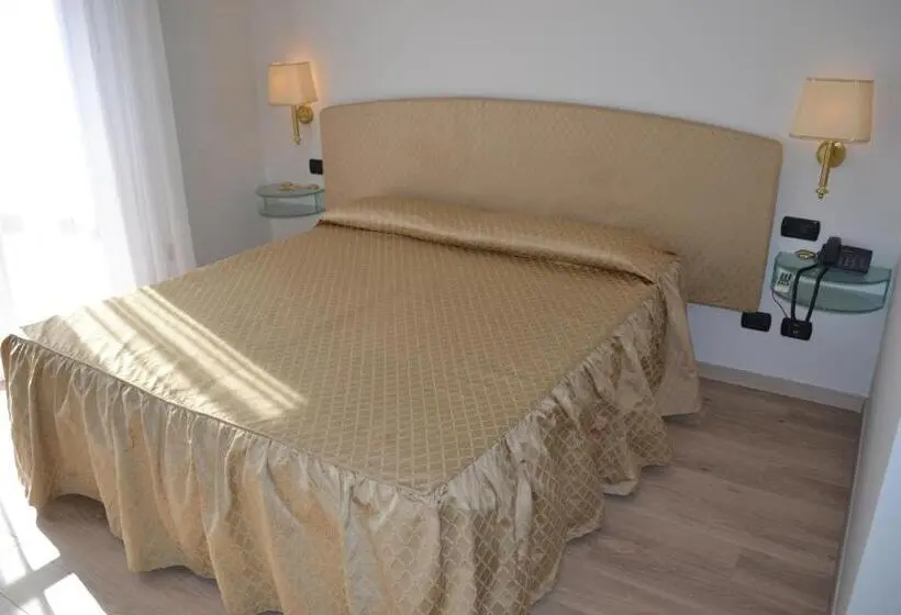 اتاق استاندارد, Il Gatto