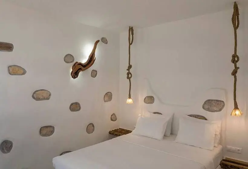 プレミアムスタジオ, Pangaia Seaside ηotel Adults Only