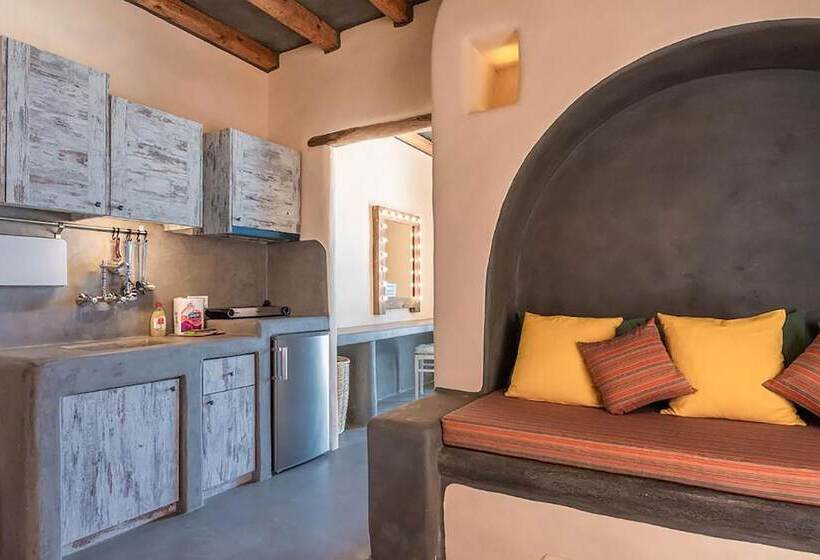 프리미엄 스튜디오, Pangaia Seaside ηotel Adults Only