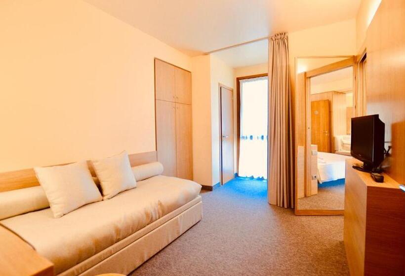 סוויטת ג'וניור, Albergo Sorriso