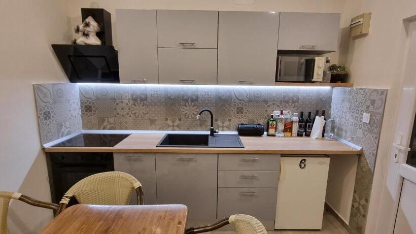 스탠다드 룸 가든 전망, Villa Narona