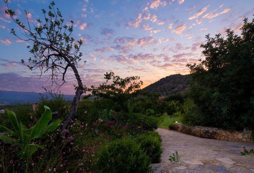 וילה עם חדר שינה אחד ובריכת שחיה, Melidoni X Village