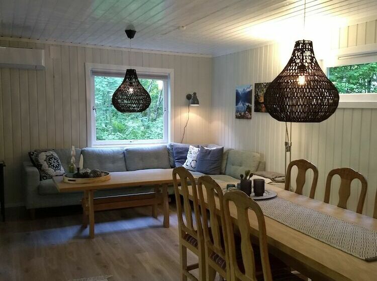 小室, Oldevatn Camping