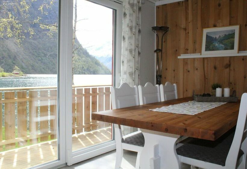 小室, Oldevatn Camping