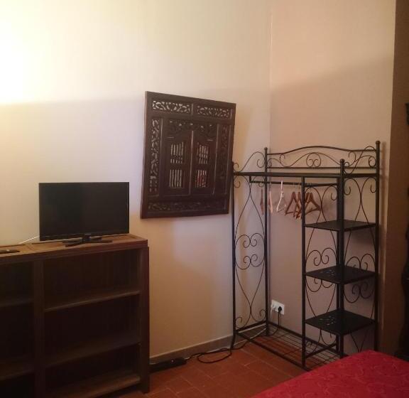 标准房带园景, Chambres D Hotes Le Mas Des Fontaines