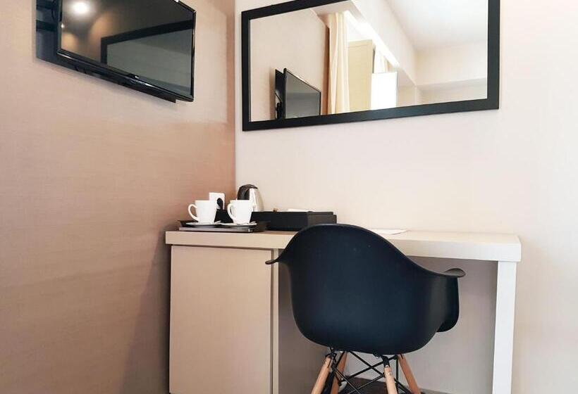 غرفة سوبيريور مطلّة علي البحر, Don Ugo Luxury Rooms