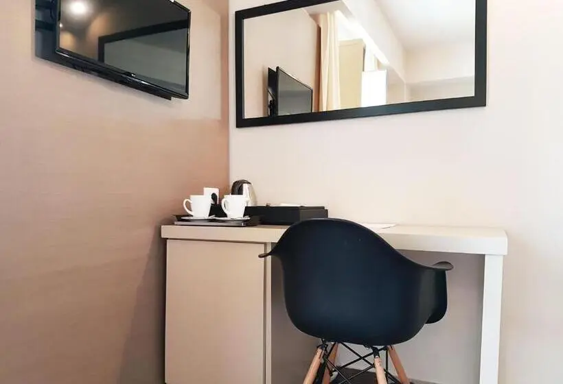 اتاق سوپریور با چشم‌انداز دریا, Don Ugo Luxury Rooms