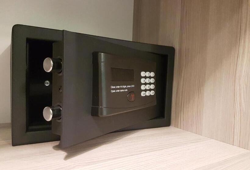 デラックスジュニアスイート, Don Ugo Luxury Rooms