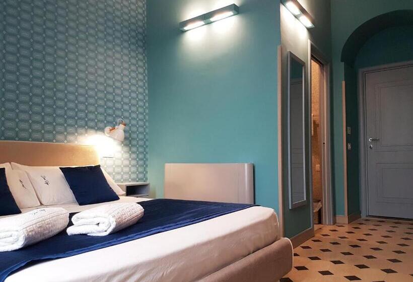 غرفة ديلوكس مزودة بشرفة, Don Ugo Luxury Rooms