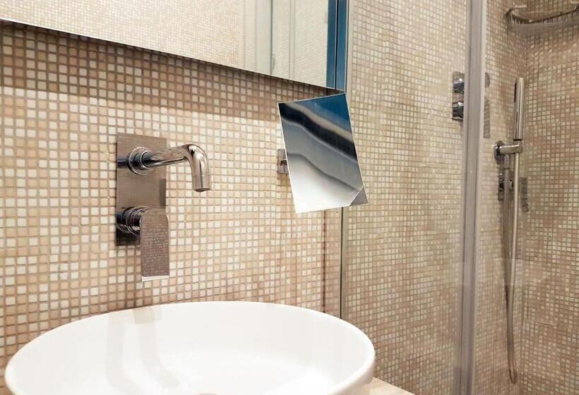 غرفة ديلوكس مزودة بشرفة, Don Ugo Luxury Rooms