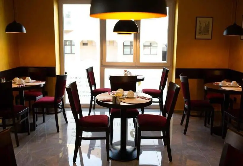 クラシックシングルルーム, Heilbronner Hotel Am Schönen Theater
