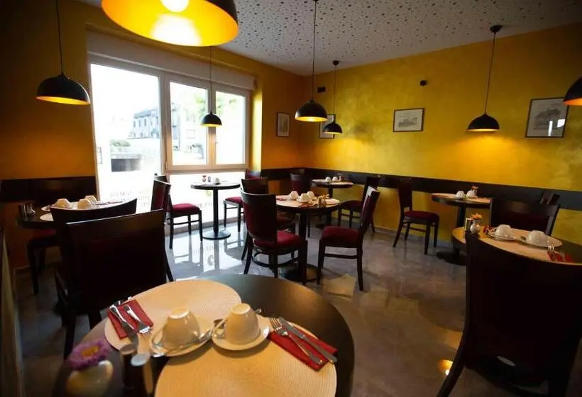 バルコニー付きシングルスタンダードルーム, Heilbronner Hotel Am Schönen Theater
