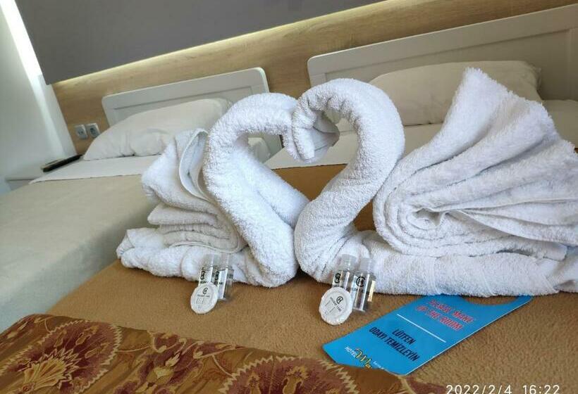 スタンダードルーム, Marie