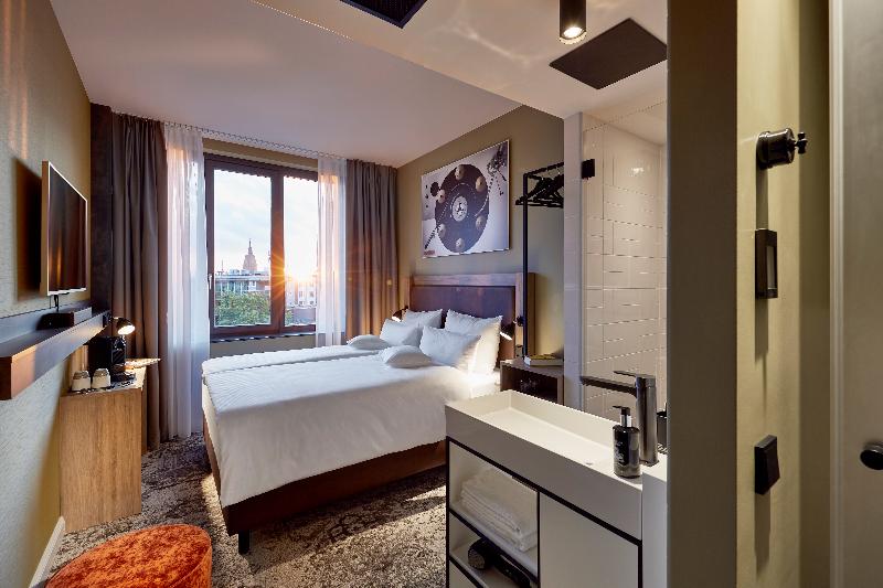 Номер Стандарт, Me And All Hotel Hanover, By Hyatt