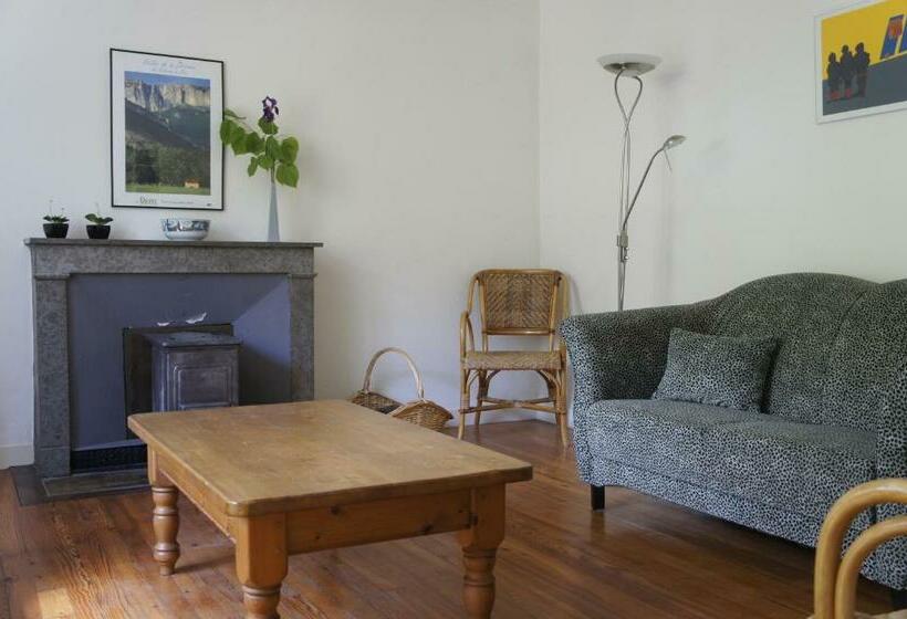 סוויטה משפחתית, Domaine Du Murier