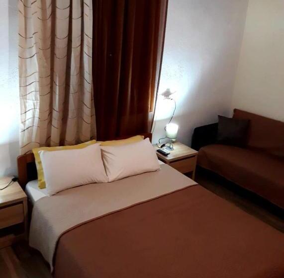 דירת שני חדרים, Electra Studios